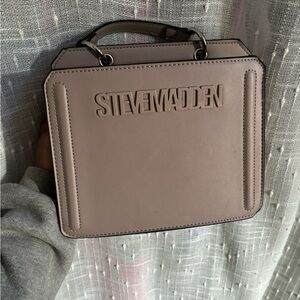 STEVE MADDEN Cream bevelyn crossbody bag